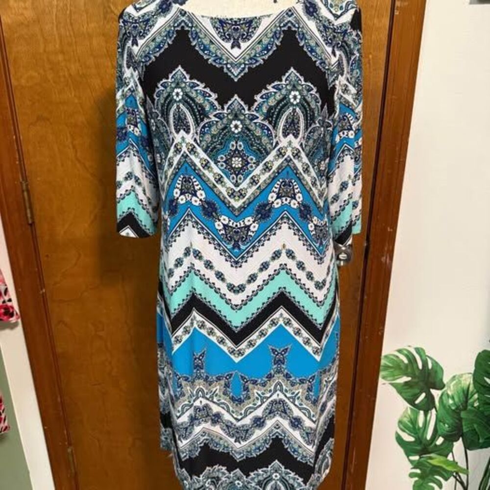 Blue teal and black chevron paisley 70’s retro dress 3/4 sleeve (small)